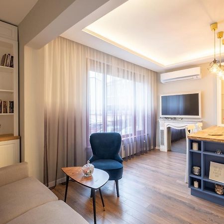 Designer & Cozy 2Bd Flat With A Parking In The City Center By Flat Mаnager Sófia Exterior foto