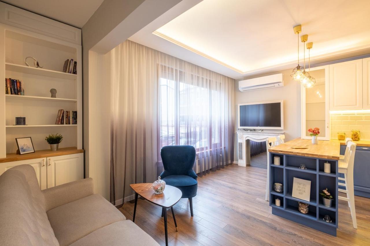 Designer & Cozy 2Bd Flat With A Parking In The City Center By Flat Mаnager Sófia Exterior foto