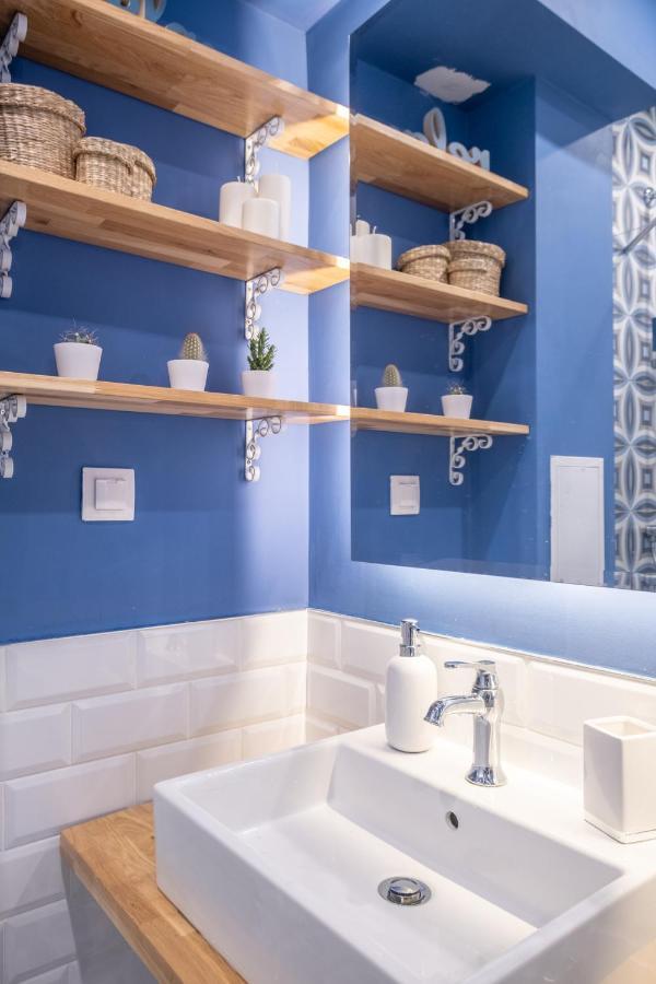 Designer & Cozy 2Bd Flat With A Parking In The City Center By Flat Mаnager Sófia Exterior foto